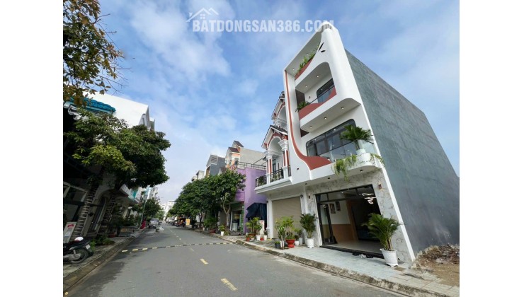 Sở Hữu Ngay Nhà Phố 83m², 4 Tầng, An Phú Thuận An, Có Phòng Xông Hơi, Giá 6.2 Tỷ